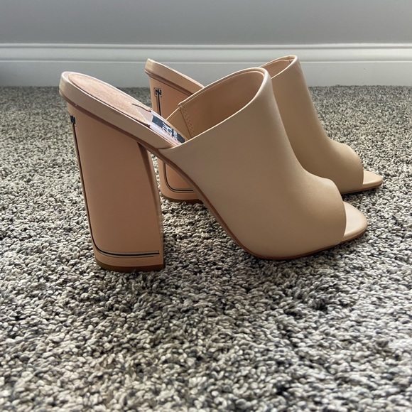 Zac Posen Vivica Block Heel Sandal - Picture 4 of 10